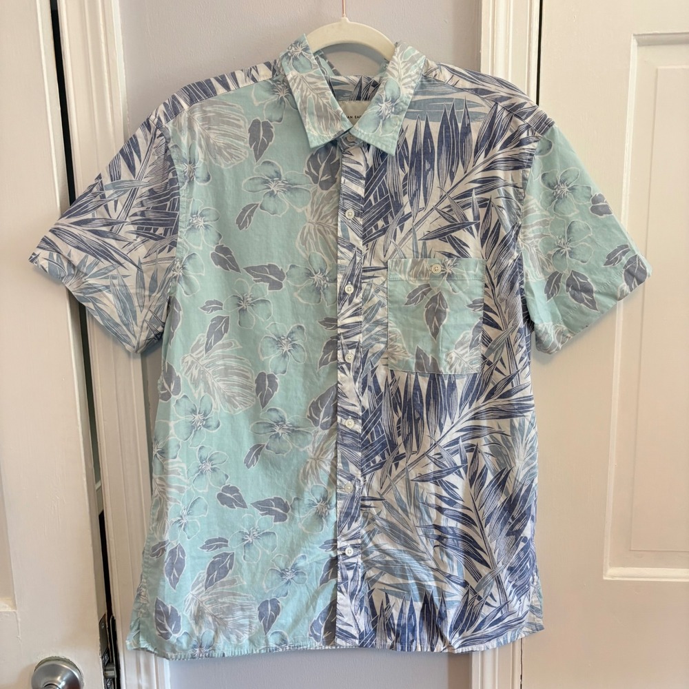 American Eagle Mens Large Button Down Shirt Teal Blue Floral Palm Tropical Flex